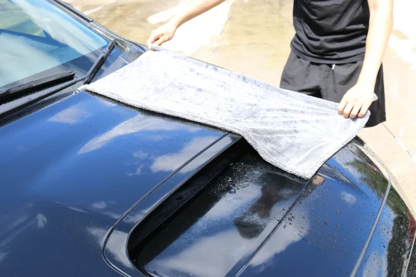 Microfibre Towel drying Subaru WRX